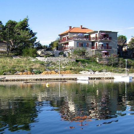 Seaside Apartments With A Swimming Pool Nin, Zadar - 6153 Luaran gambar